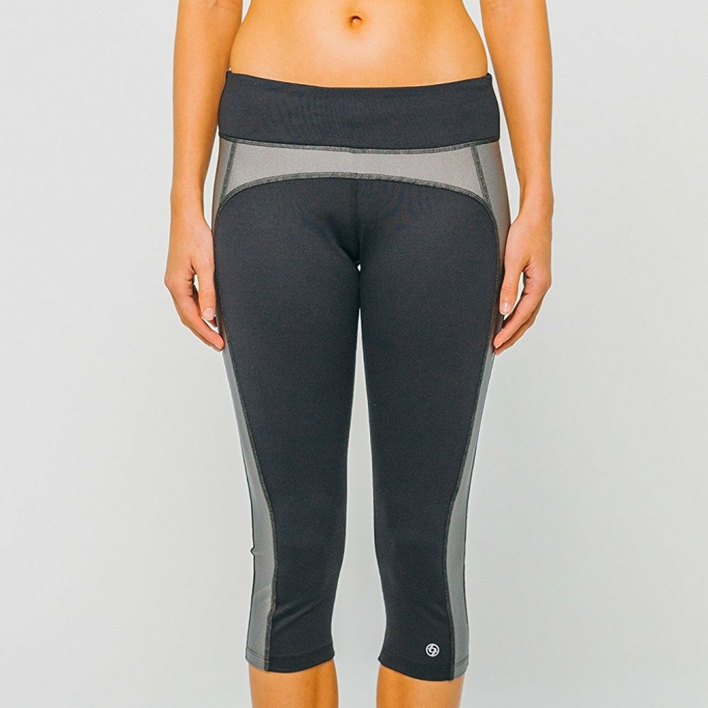 $5 w/$15+ Bundle Lija Women's Salutation 3/4 Leggings, medium